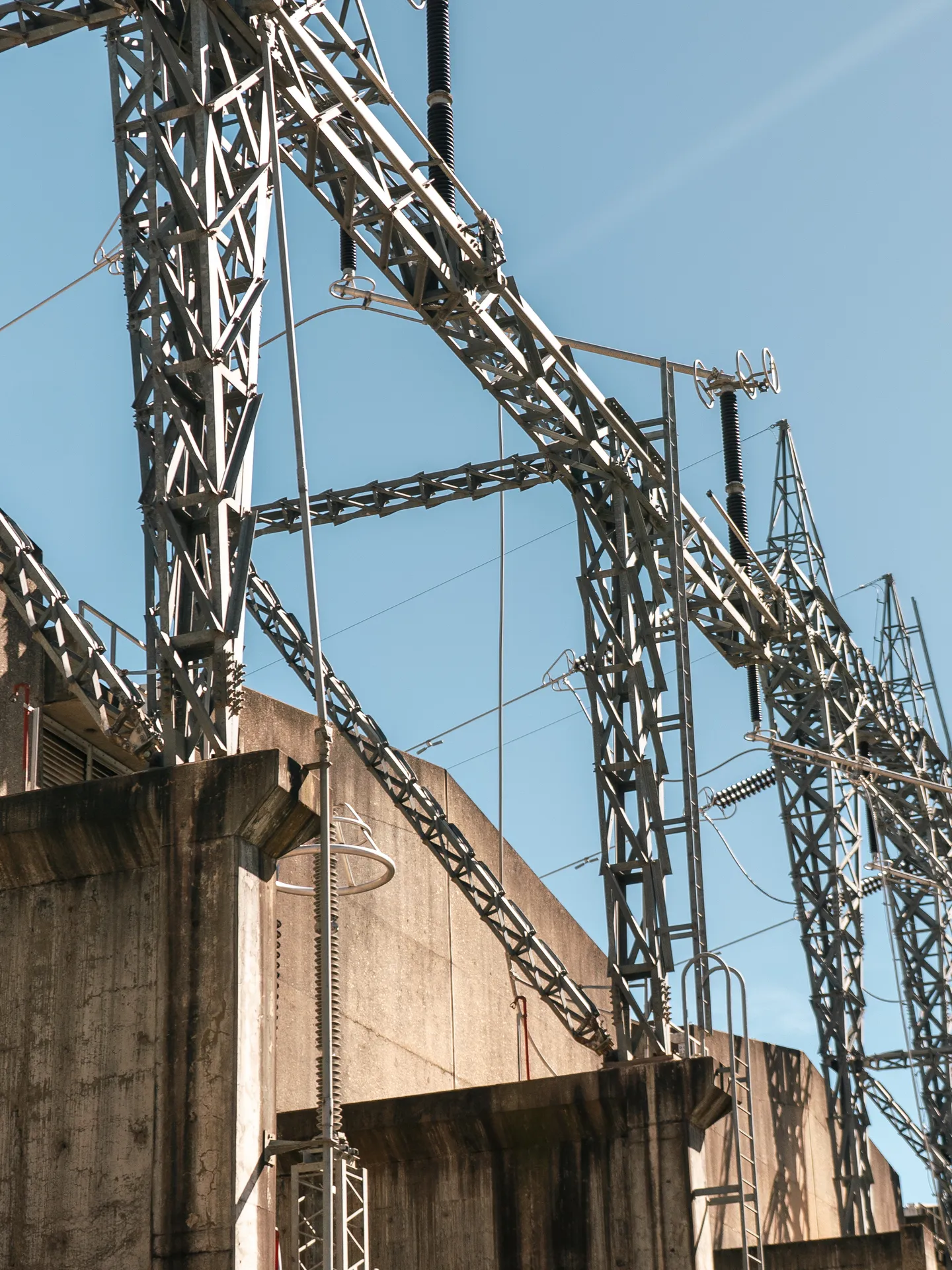 phe-snowy-hydro-03122025-phe024-pgf1396